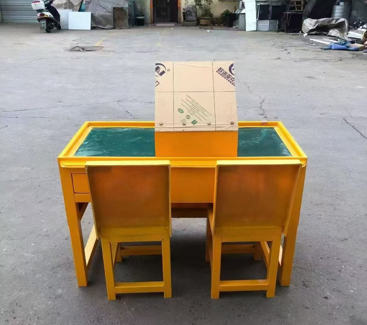 太子河防静电导通桌井下煤矿火工品发放桌：危险品流转的安全守护者